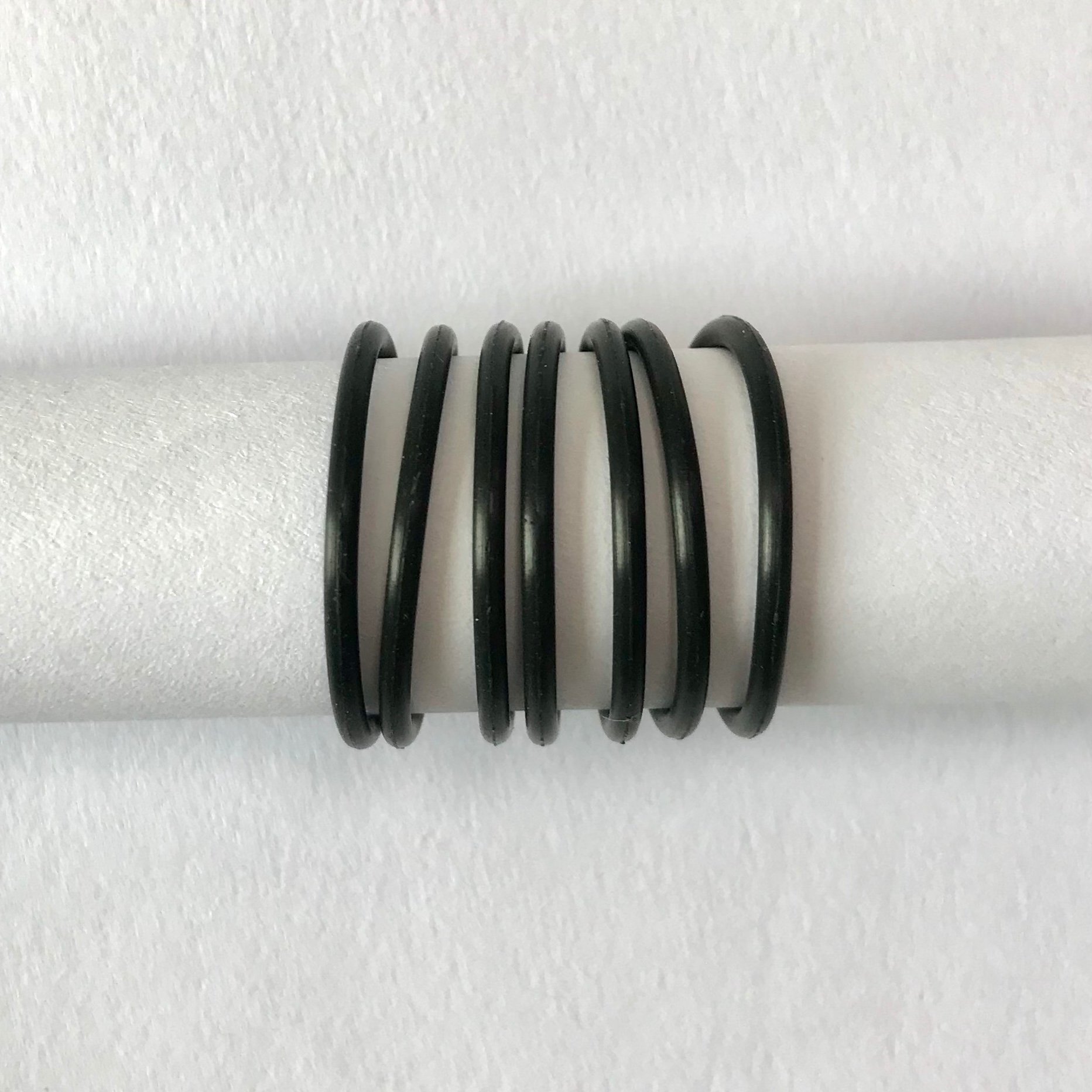 Oil Resistant Shaft Seal Black NBR Rubber O Ring